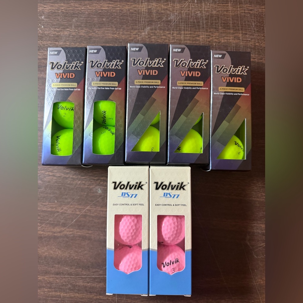 (15) Volvik Vivid Golf Balls Neon Visibility + (6) DS77 Pink. 21 total balls NIP